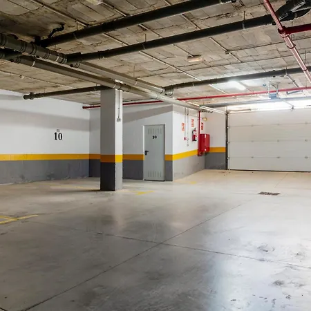 Luxury With Free Alcazaba Lagoon Access *