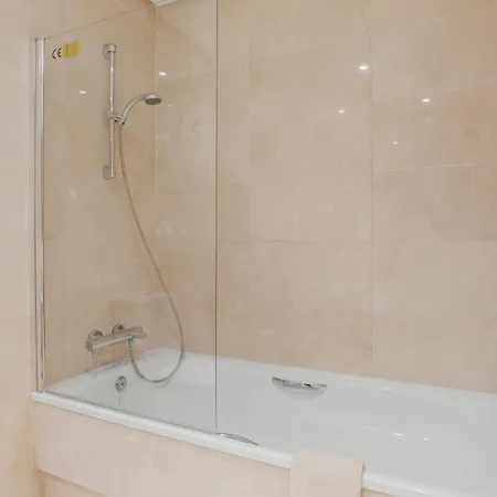 شقة Luxury With Free Alcazaba Lagoon Access