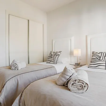 شقة Luxury With Free Alcazaba Lagoon Access *