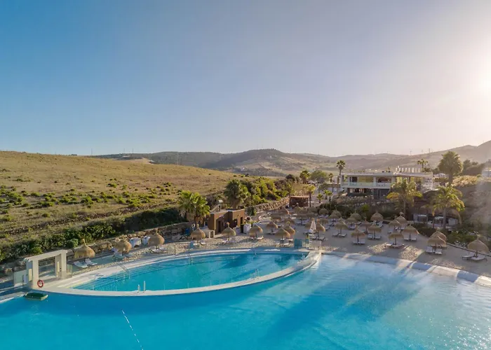 Luxury With Free Alcazaba Lagoon Access *