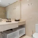 Apartment Luxury With Free Alcazaba Lagoon Access Estepona