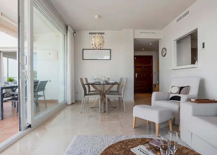 Luxury With Free Alcazaba Lagoon Access Appartement *