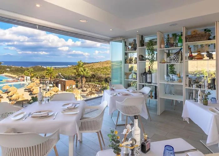 Luxury With Free Alcazaba Lagoon Access Appartement Estepona