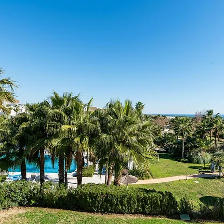 Apartment Luxury With Free Alcazaba Lagoon Access Estepona