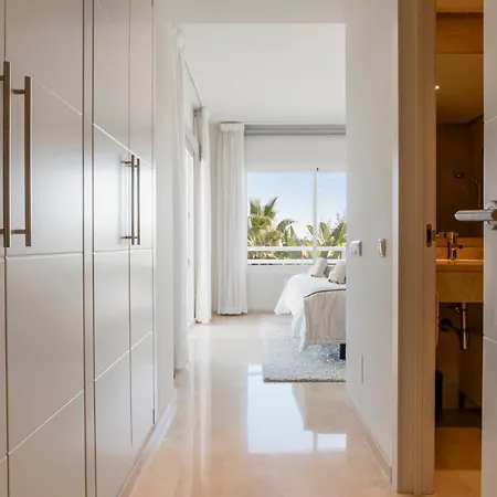 Luxury With Free Alcazaba Lagoon Access Apartament Estepona